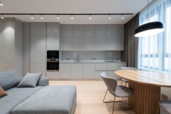 1_canva-interior-of-modern-apartment-with-simple-furniture-MAEULadLDyk